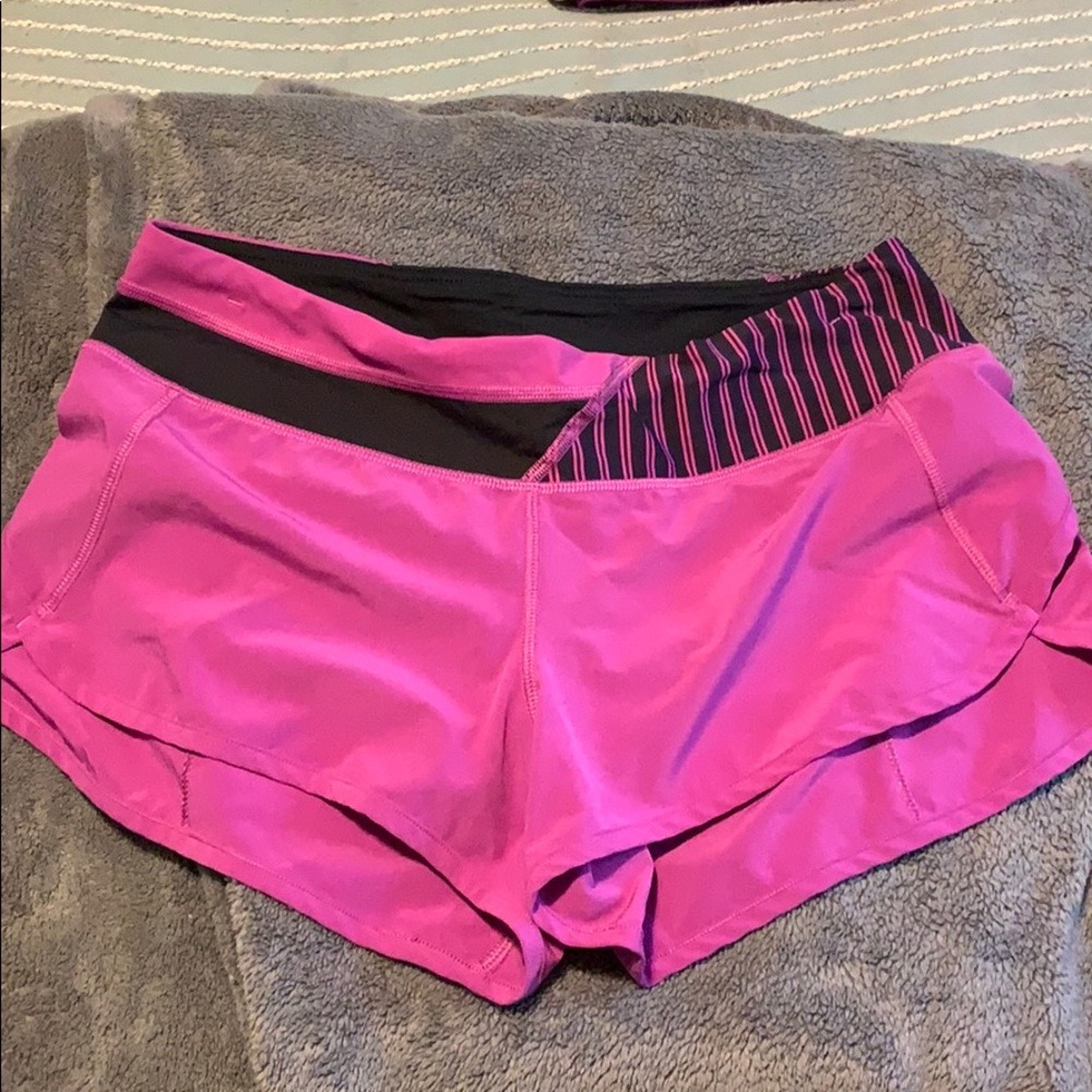 Lululemon size 6 Speed Up